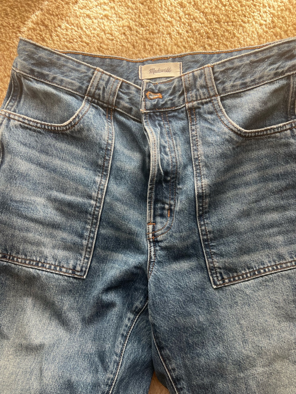 Madewell Curvy Darted Barrel-Leg Jean - Picture 5 of 7